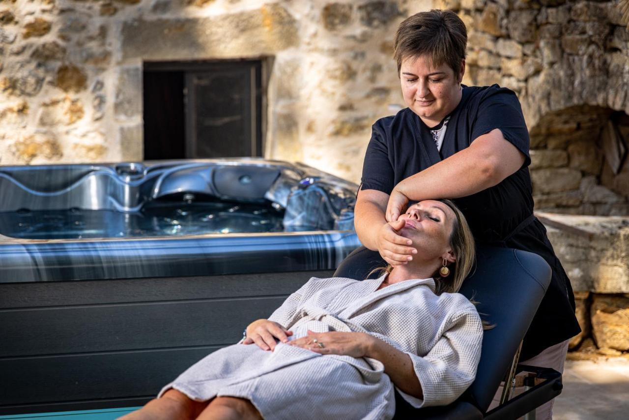 Le 49 Cote Parc & Spa Domblans ภายนอก รูปภาพ